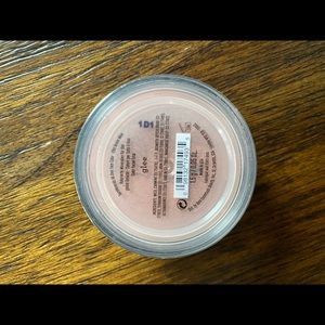 Bare minerals GLEE NWT- last call!